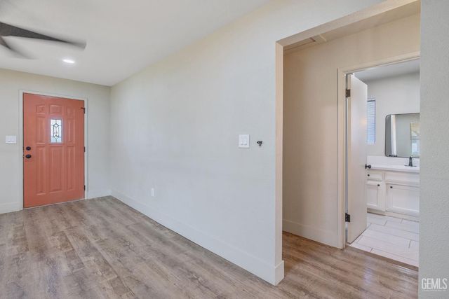 2223 Steele Avenue, Bakersfield, CA 93307