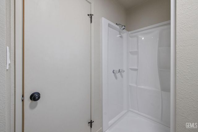 2223 Steele Avenue, Bakersfield, CA 93307