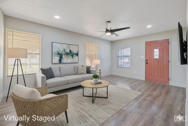 2223 Steele Avenue, Bakersfield, CA 93307