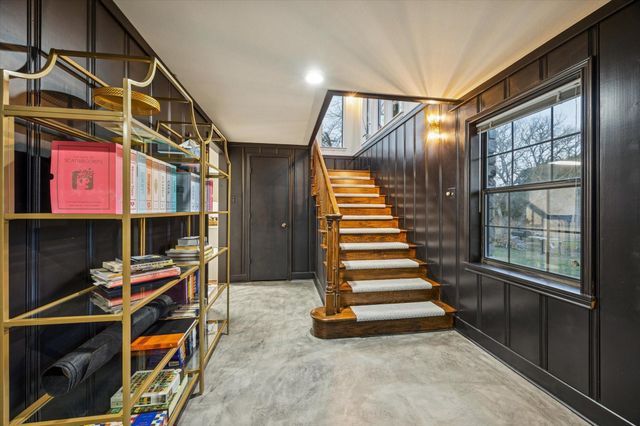 6404 Fm 1948 Road W, Burton, TX 77835