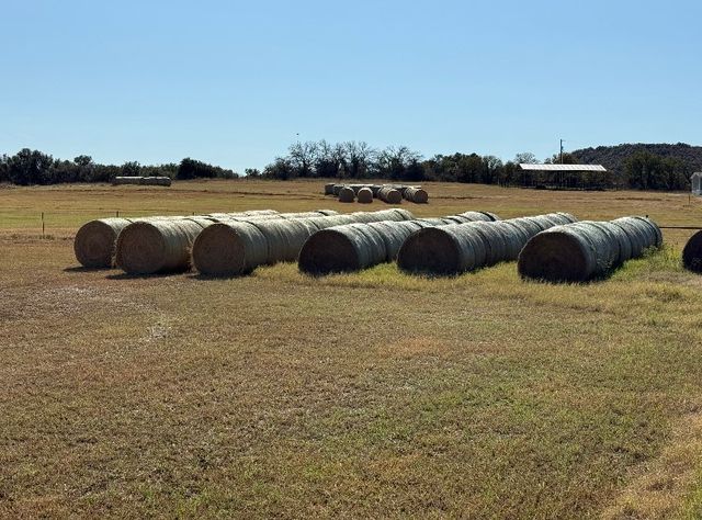 2046 County Rd 103, Comanche, TX 76442