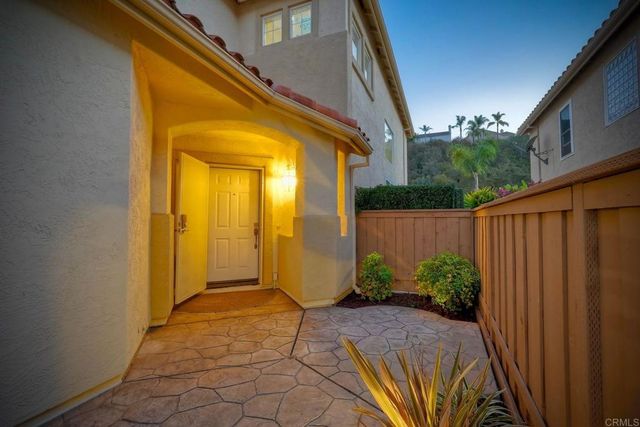 11707 Aspen View, San Diego, CA 92128