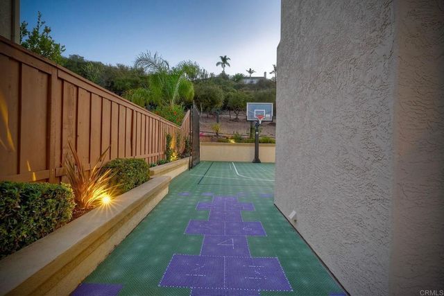 11707 Aspen View, San Diego, CA 92128