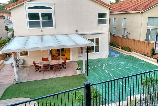 11707 Aspen View, San Diego, CA 92128