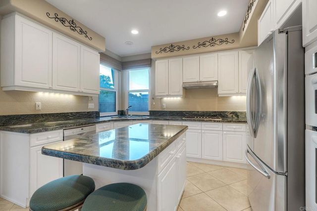 11707 Aspen View, San Diego, CA 92128