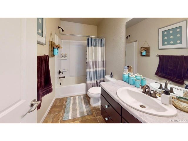 1783 Sunset Cir, Milliken, CO 80543