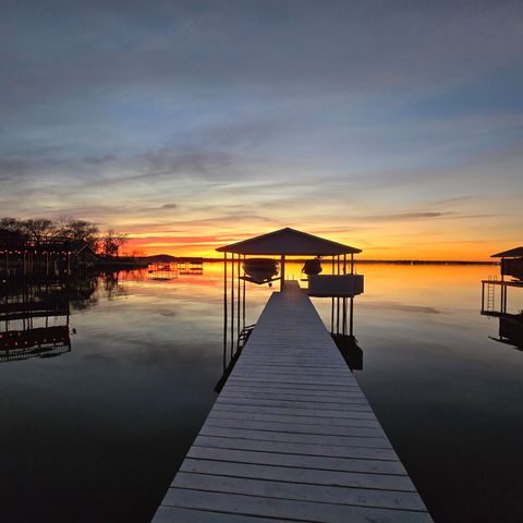 105 Causeway Court, Gun Barrel City, TX 75156
