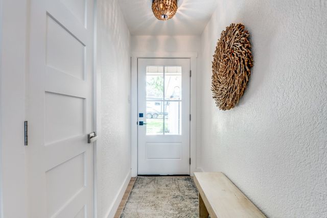 105 Causeway Court, Gun Barrel City, TX 75156