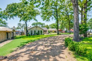105 Causeway Court, Gun Barrel City, TX 75156