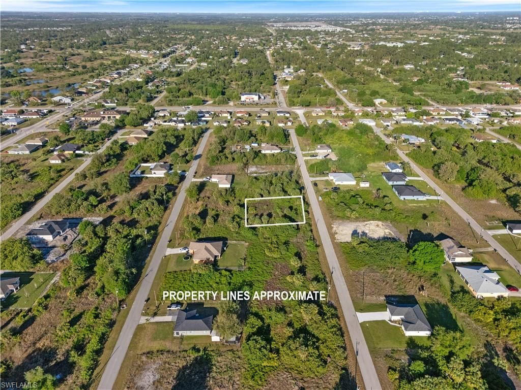 820 Casper Yost ST E, LEHIGH ACRES, FL 33974 — photo 2