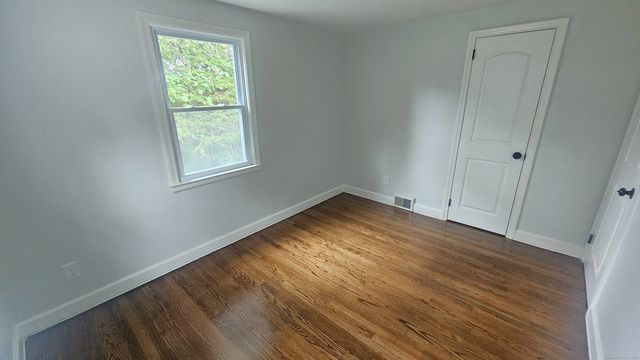 29 Mines Road, Bristol, CT 06010