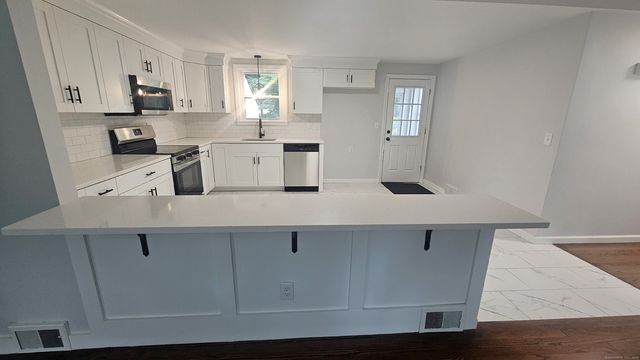 29 Mines Road, Bristol, CT 06010