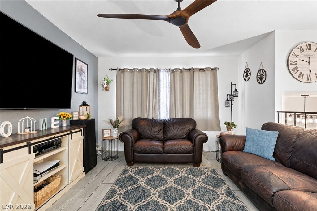 4664 El Canasta Way, Las Vegas, NV 89121 — photo 4