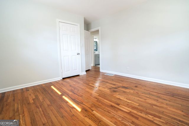 296 Rockin Hill Drive SW, Marietta, GA 30060