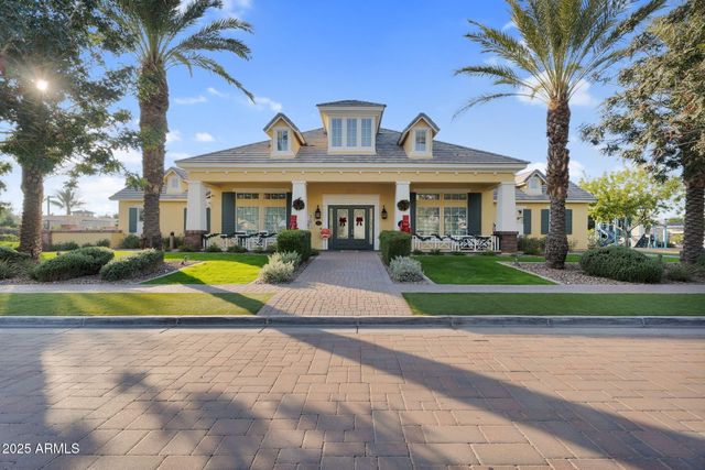 2716 S CHATSWORTH --, Mesa, AZ 85209