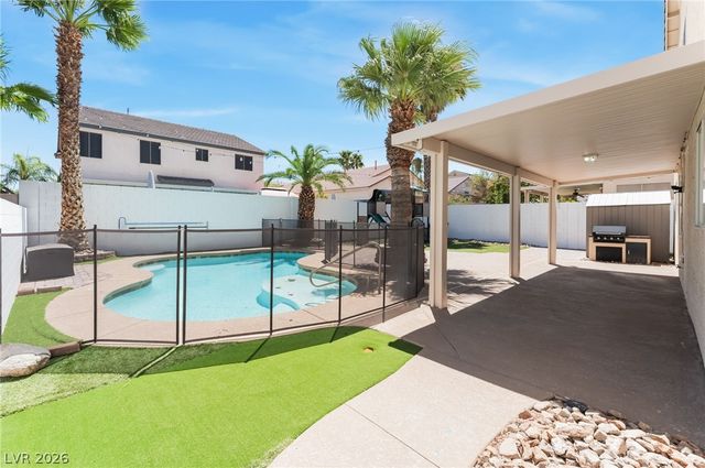 8701 Butterchurn Avenue, Las Vegas, NV 89143