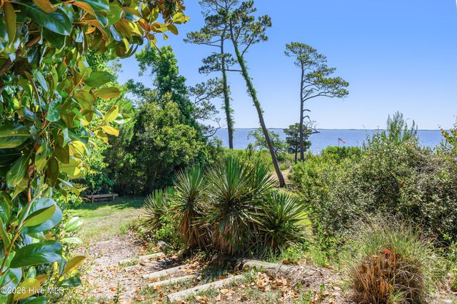 1523 Shepard Road SE, Boiling Spring Lakes, NC 28461