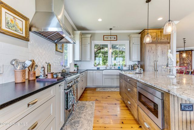 1523 Shepard Road SE, Boiling Spring Lakes, NC 28461
