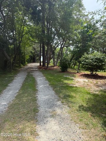 1523 Shepard Road SE, Boiling Spring Lakes, NC 28461