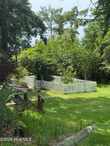 1523 Shepard Road SE, Boiling Spring Lakes, NC 28461