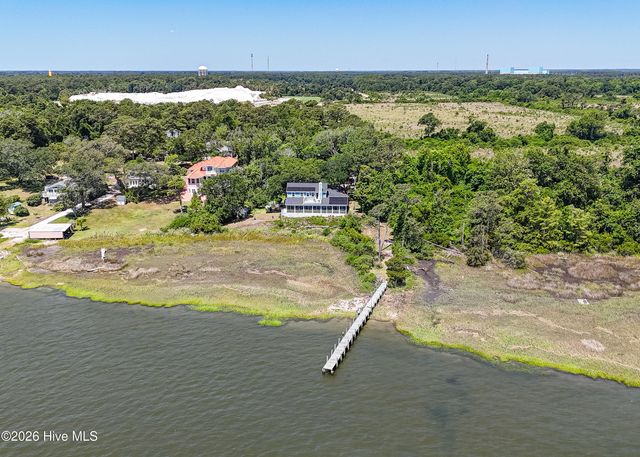 1523 Shepard Road SE, Boiling Spring Lakes, NC 28461