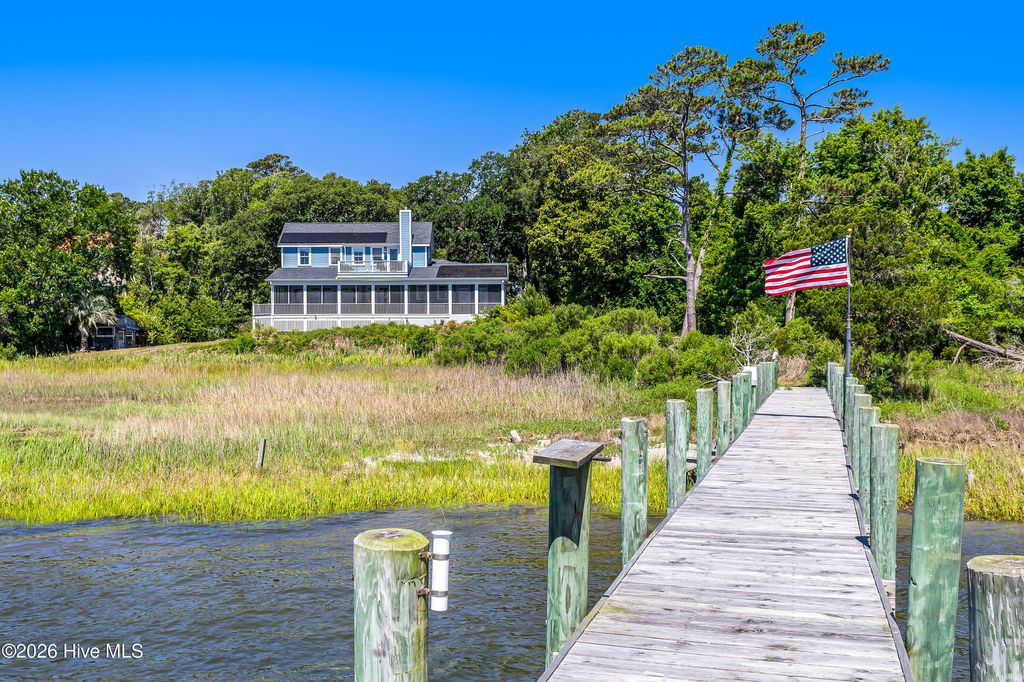 1523 Shepard Road SE, Boiling Spring Lakes, NC 28461