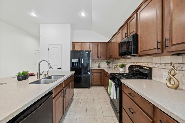 1701 Hidden Springs PATH, Round Rock, TX 78665