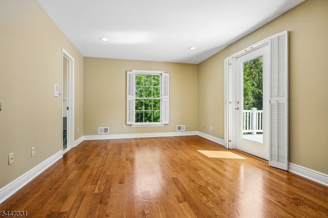 7 Gordon Rd, Essex Fells Twp., NJ 07021
