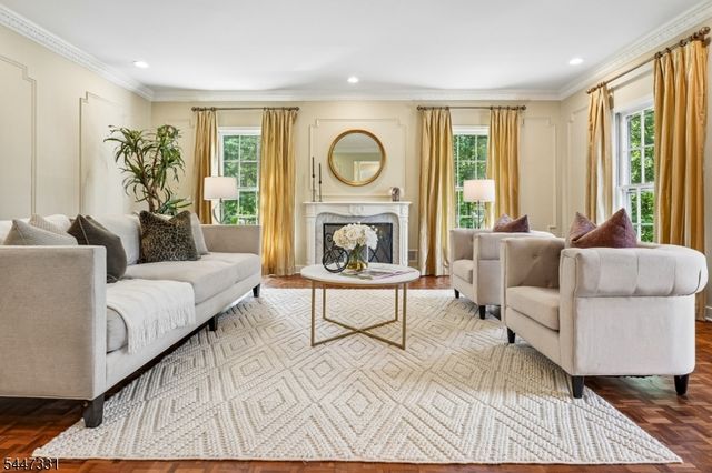 7 Gordon Rd, Essex Fells Twp., NJ 07021