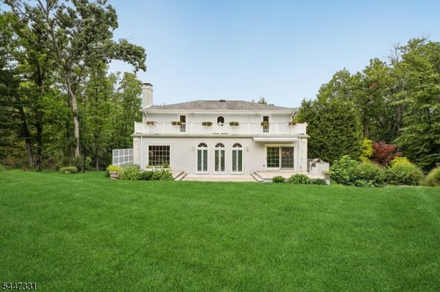 7 Gordon Rd, Essex Fells Twp., NJ 07021