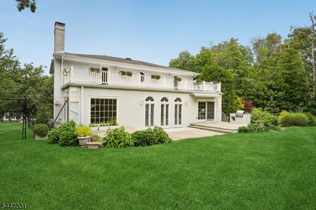 7 Gordon Rd, Essex Fells Twp., NJ 07021