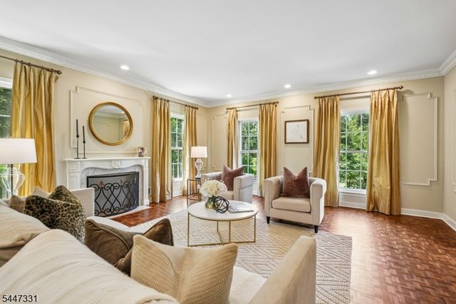 7 Gordon Rd, Essex Fells Twp., NJ 07021