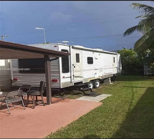 9360 SW 37th Street, Miami, FL 33165