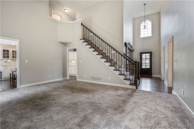 12008 Eagle Knoll Drive, Sellersburg, IN 47172