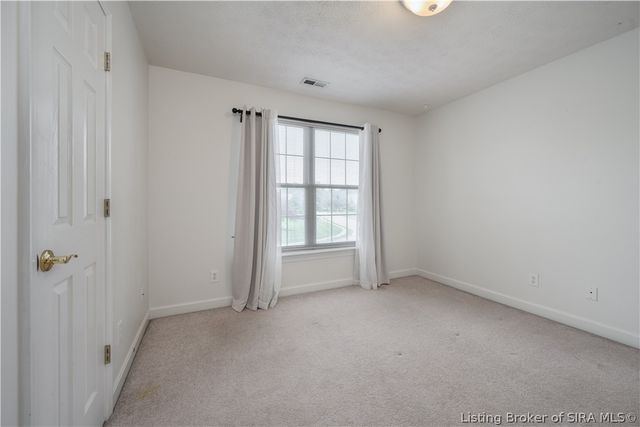12008 Eagle Knoll Drive, Sellersburg, IN 47172