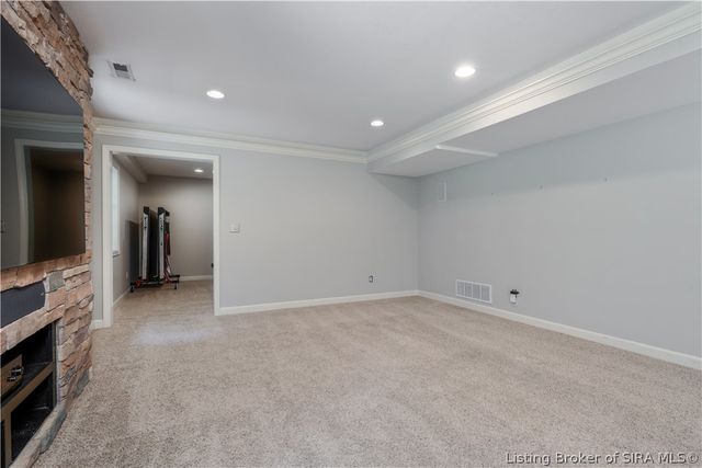 12008 Eagle Knoll Drive, Sellersburg, IN 47172