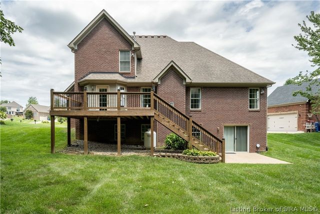 12008 Eagle Knoll Drive, Sellersburg, IN 47172