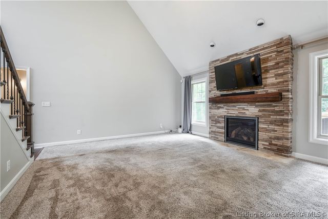 12008 Eagle Knoll Drive, Sellersburg, IN 47172