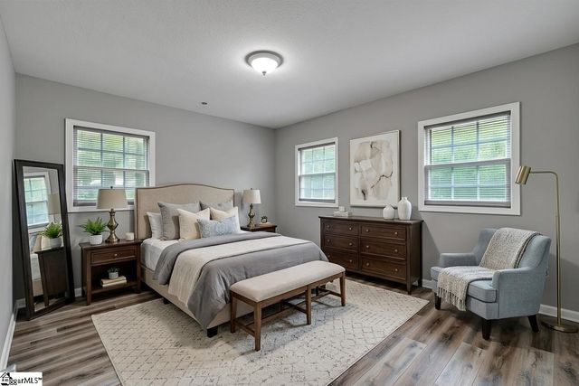 110 Lyons Court, Simpsonville, SC 29681