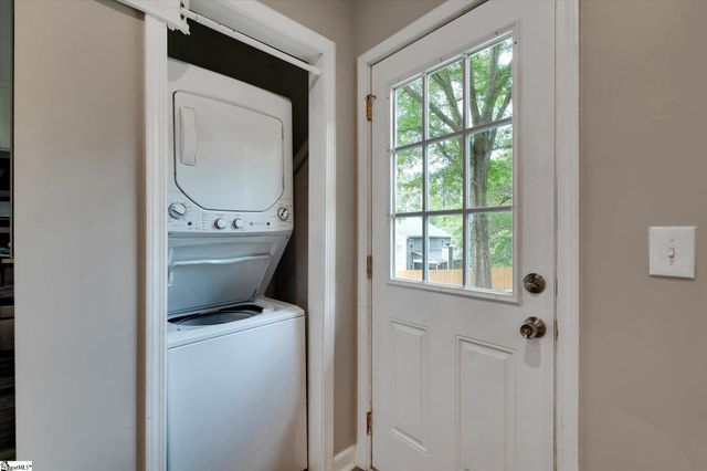 110 Lyons Court, Simpsonville, SC 29681