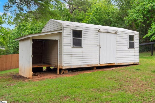 110 Lyons Court, Simpsonville, SC 29681