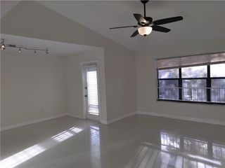 4261 W Mcnab Road 32, Pompano Beach, FL 33069