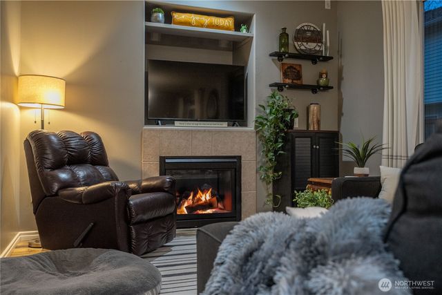 10025 2nd Place SE, Lake Stevens, WA 98258