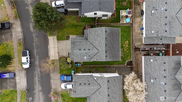 10025 2nd Place SE, Lake Stevens, WA 98258