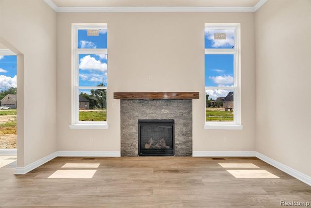 4118 Spring Meadows Drive, Sterling Heights, MI 48314