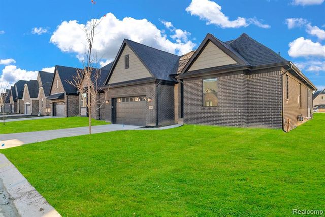 4118 Spring Meadows Drive, Sterling Heights, MI 48314