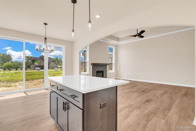 4118 Spring Meadows Drive, Sterling Heights, MI 48314