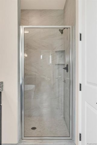 4118 Spring Meadows Drive, Sterling Heights, MI 48314