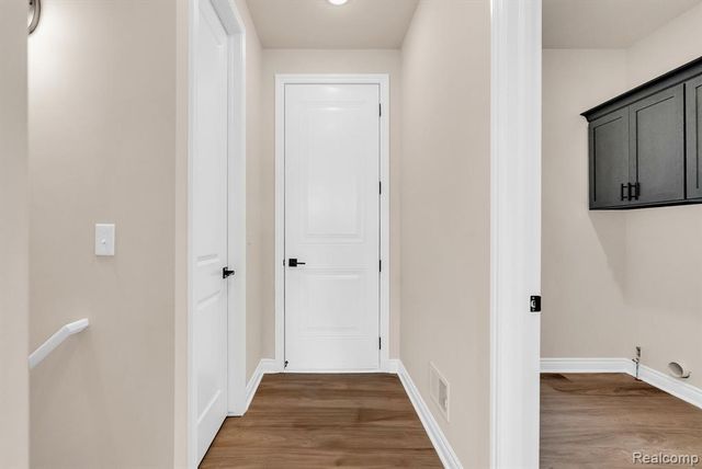 4118 Spring Meadows Drive, Sterling Heights, MI 48314