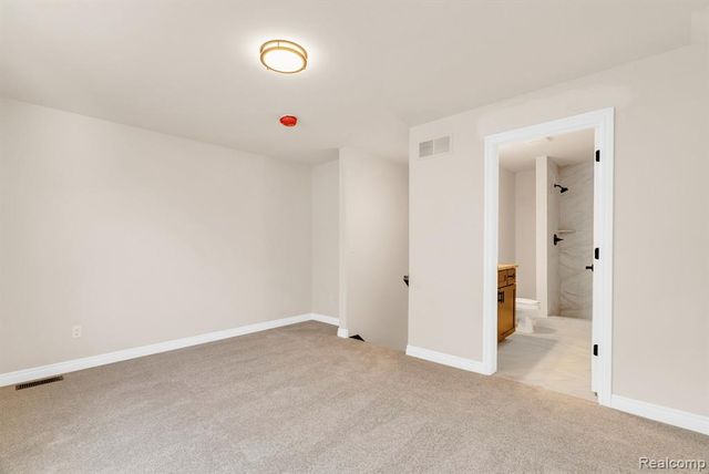 4118 Spring Meadows Drive, Sterling Heights, MI 48314